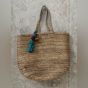 SHIRALEAH Straw Tote with colorful Tassel.
